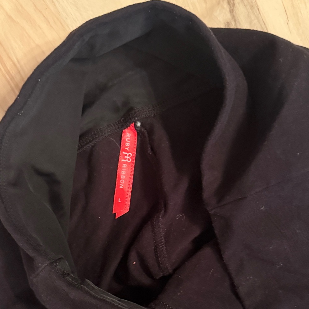 Ruby Ribbon Black Skinny Pants - Picture 3 of 3